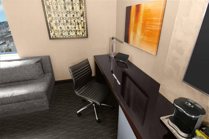 Room 56 of 266