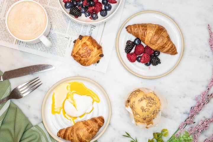 Breakfast/Coffee Service 200 of 266
