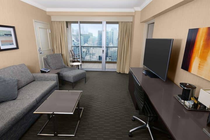 Room 49 of 266