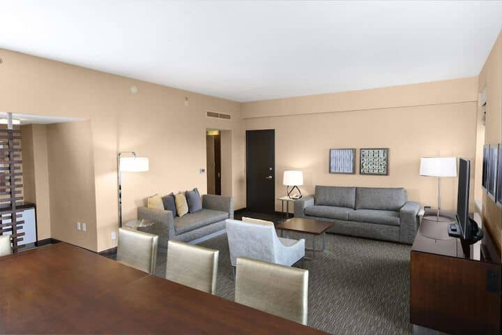 Room 129 of 266