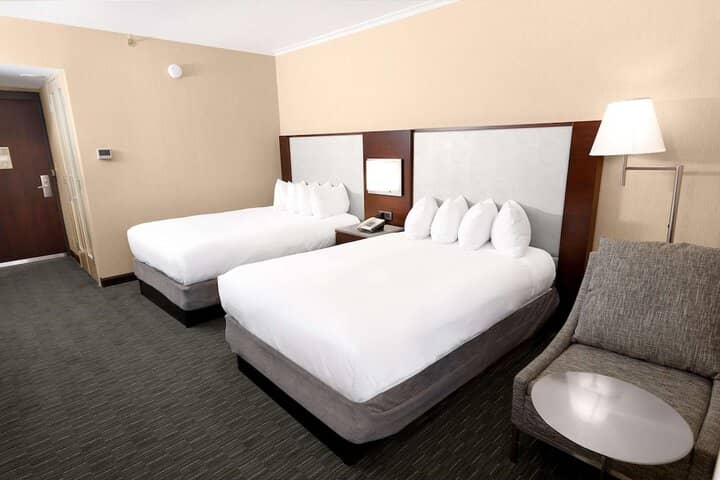 Room 119 of 266