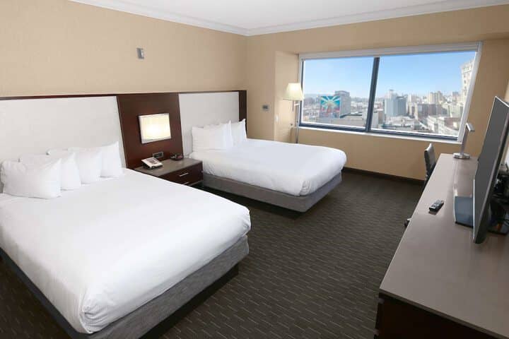 Room 73 of 266