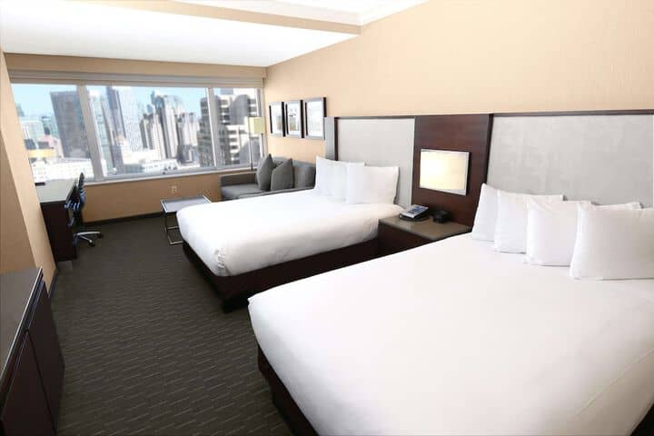 Room 80 of 266