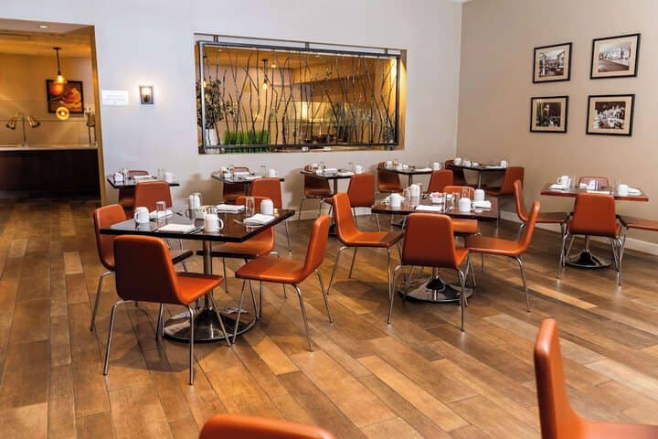 Dining 184 of 266
